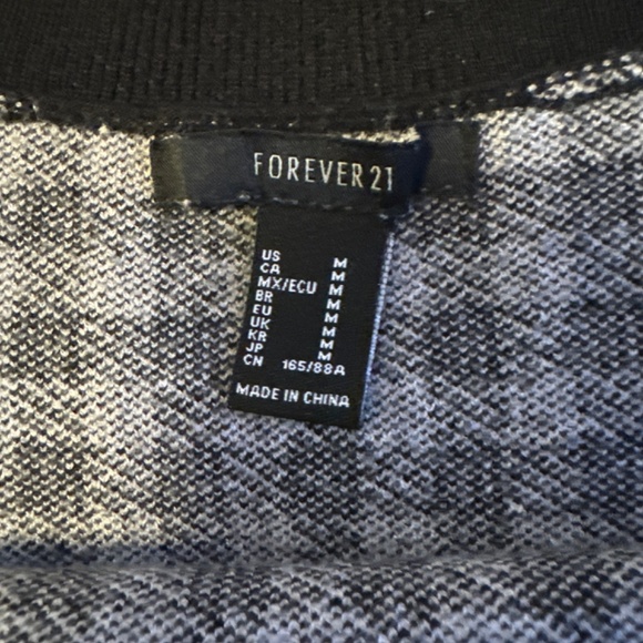 FOREVER 21 - Black and White Plaid Set of Cami and Shirt - Picture 5 of 6